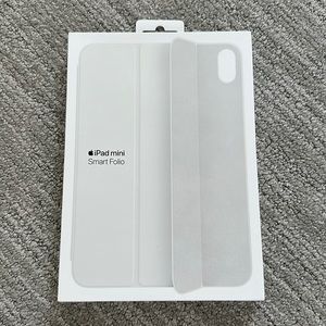 NIB iPad mini (6th generation) Smart Folio White